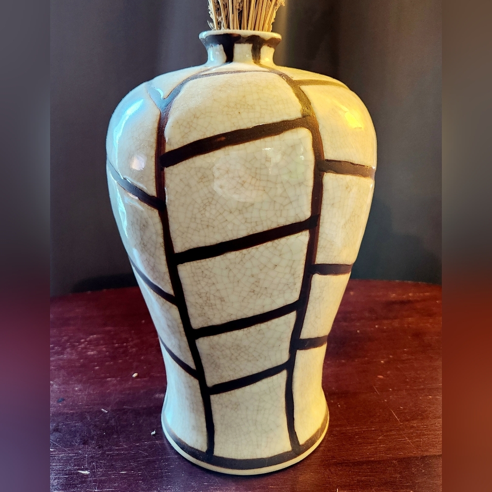 Vintage Formalities By Baum Bros Geometric Crackle Vase